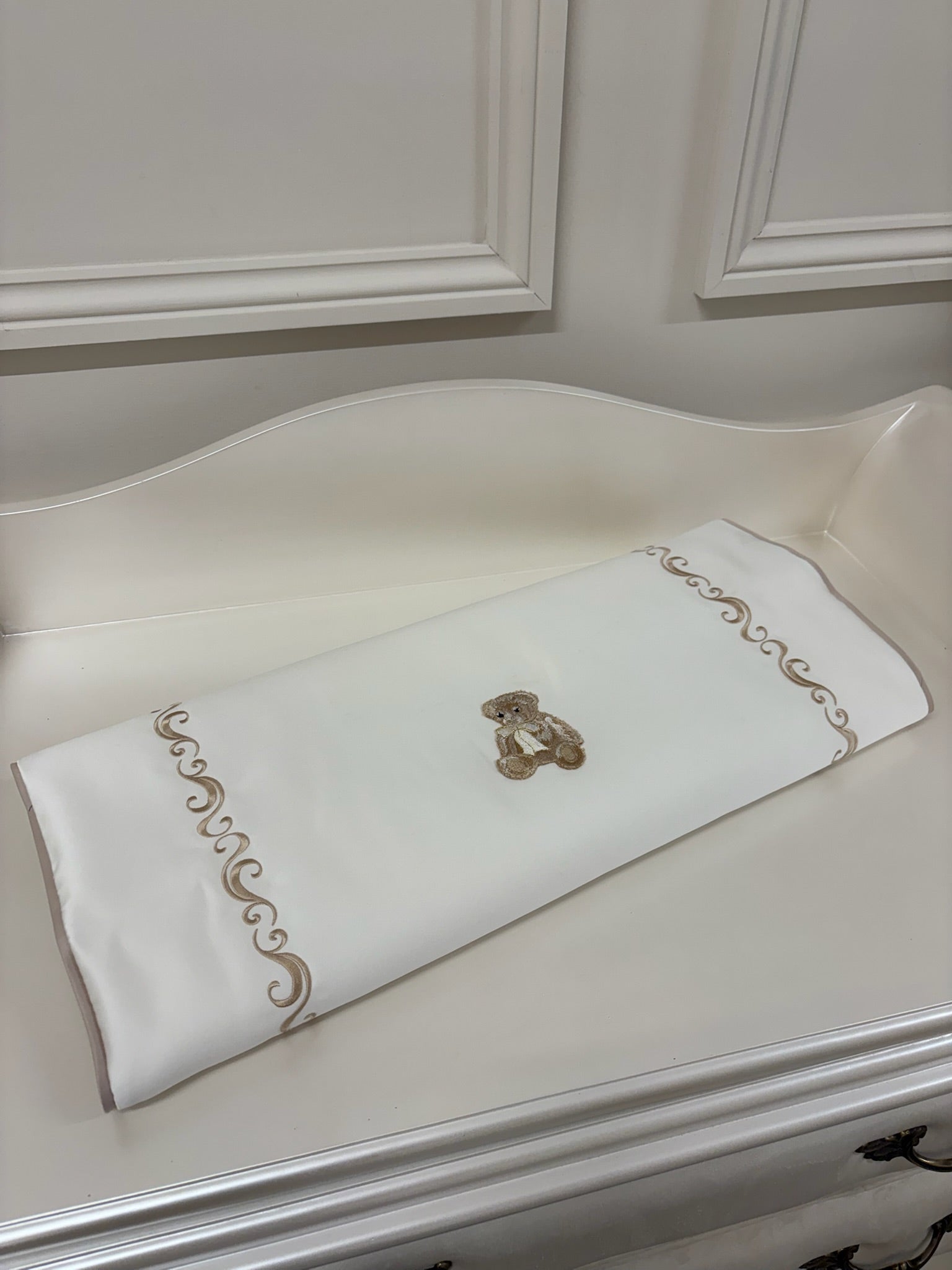 B70DEC6B-9450-4C9C-8C32-C87A6F8CDC77